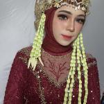 Jasa makeup dan busana pengantin