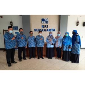 Konveksi Seragam Guru Batik JSIT Terbaru Lapis Furing Pria dan Wanita
