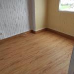 Jasa Pasang Vinyl Lantai / Pasang Vinyl Lantai /Pasang Vinyl SPC/ PVC